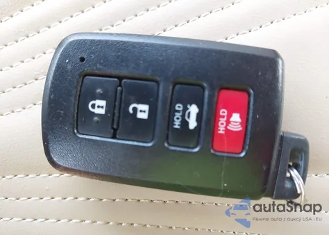 2017 Toyota Camry Hybrid Xle z USA, uszkodzony, nr VIN 4T1BD1FK6HU207696